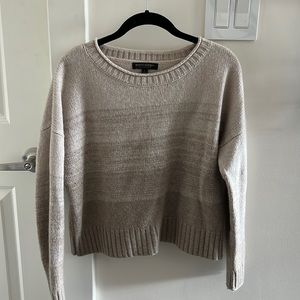 Cashmere Ombré Cropped Sweater
Banana Republic 100% Cashmere Sweater